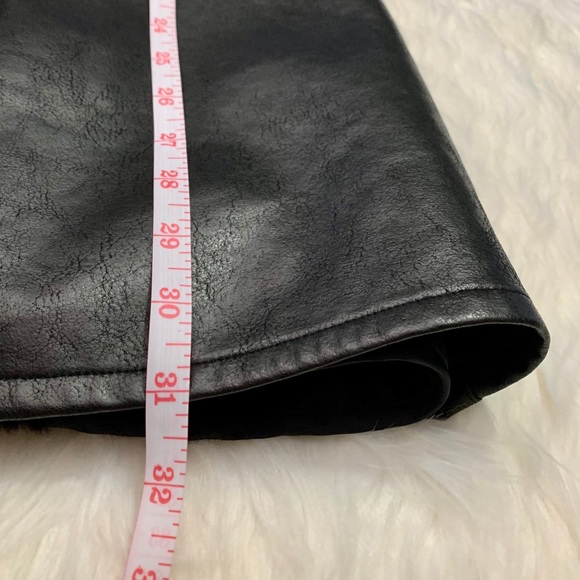 Nuage leather winter coat with fur inside - Picture 9 of 14